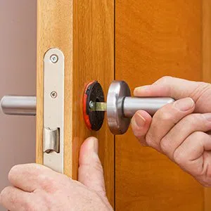 Father Son Locksmith Store Grove City, OH 614-423-6469 - broken-key-extraction